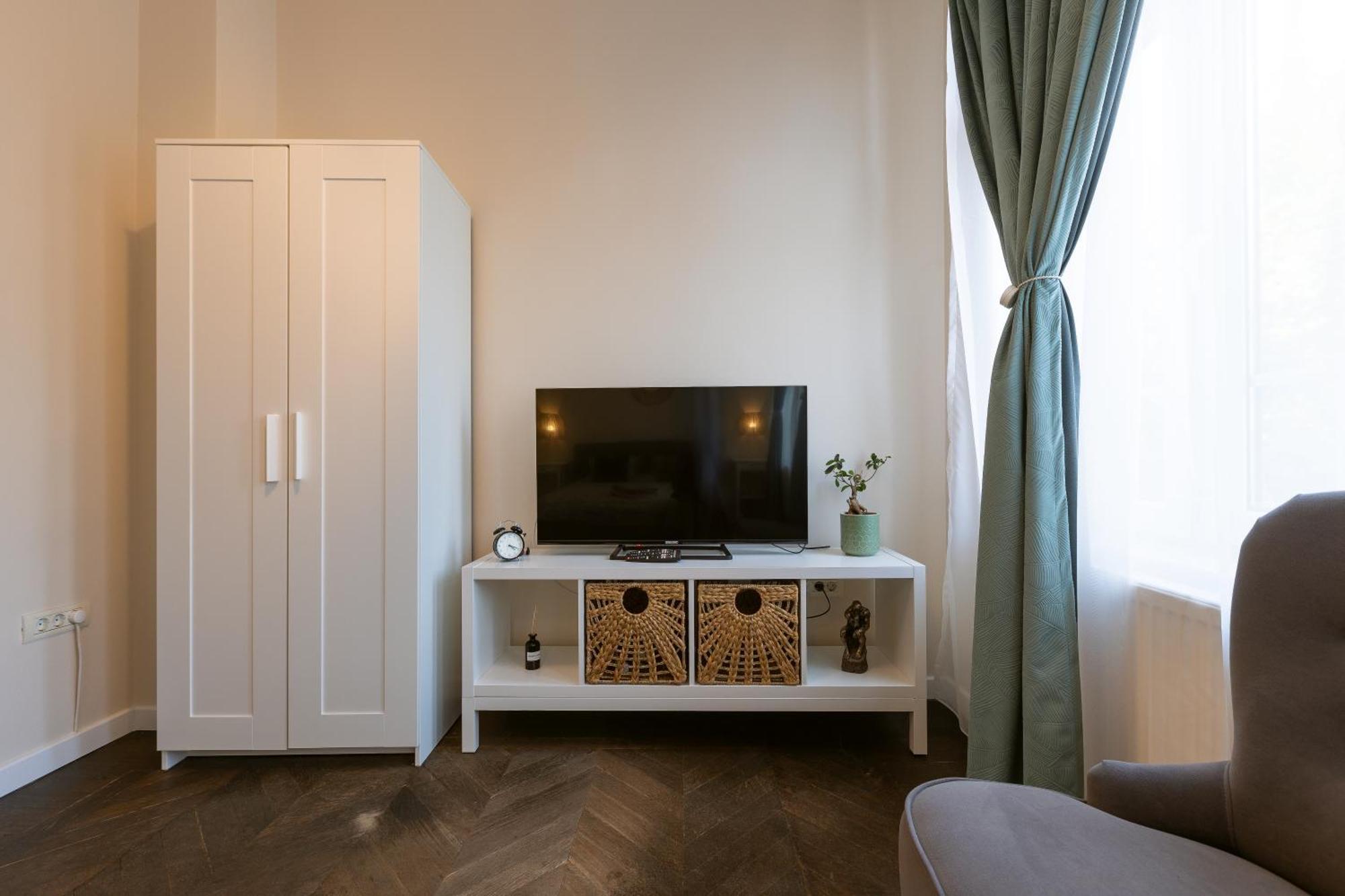 Central Charm - 2Br Apartment Timişoara Eksteriør billede