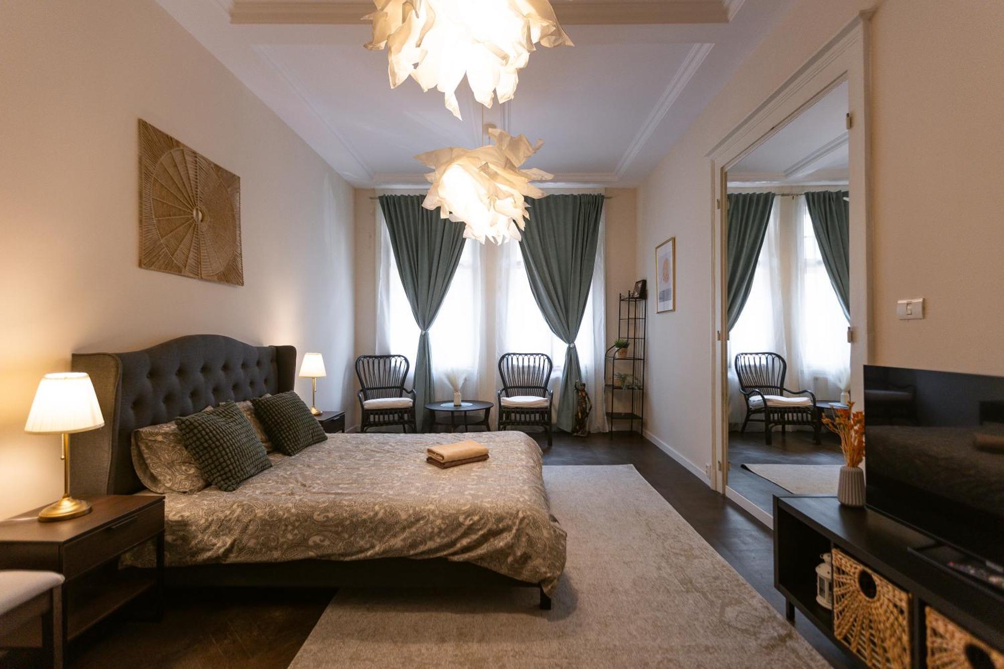 Central Charm - 2Br Apartment Timişoara Eksteriør billede