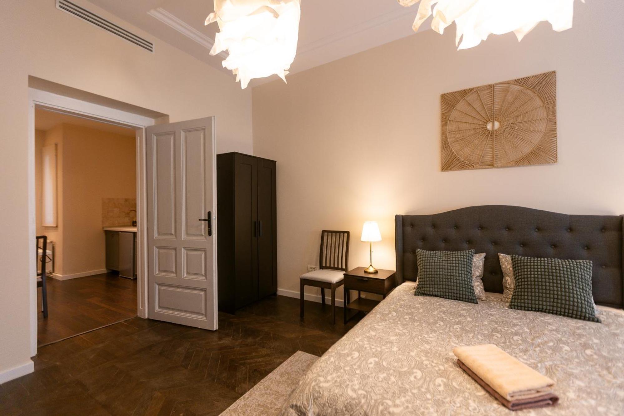 Central Charm - 2Br Apartment Timişoara Eksteriør billede